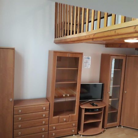 Apartmán Pavilón D Apartman Vysoké Tatry Kültér fotó